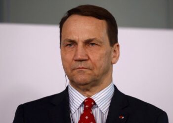 В Польше осадили главу МИД после угроз в адрес Путина