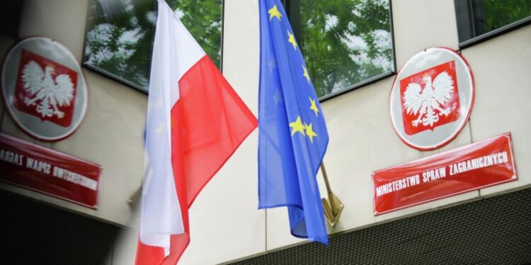 В Польше украинцам ограничили доступ к получению медицинских услуг