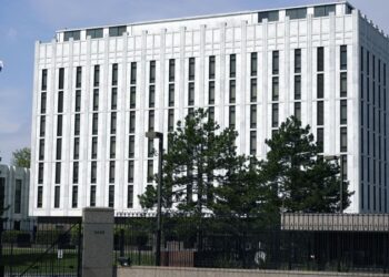 В посольстве прокомментировали возможное приглашение Дарчиева в сенат США