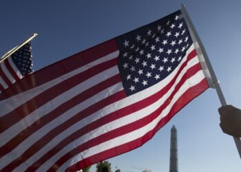 В Вашингтоне проходит акция протеста против политики Трампа