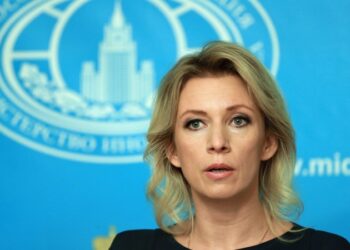 Захарова прокомментировала аннулирование Польшей виз российским экспертам