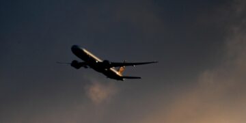 Авиакомпании из Америки и Европы сообщили о продолжении полетов в Венесуэлу