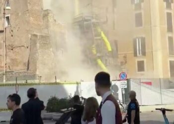 Еще одно обрушение части средневековой башни произошло в центре Рима