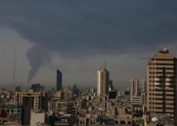 Иран отстроит заново ядерные объекты, подвергшиеся бомбардировкам