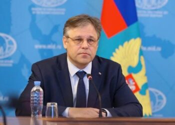 Киев превратил FPV-дроны в преднамеренное оружие, заявил Мирошник