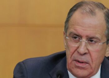 Лавров предложил главе МИД Пакистана обсудить «неоднозначные события» в ООН