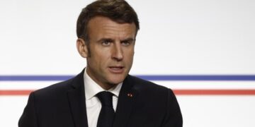 Макрон призвал изменить некоторые положения плана по Украине