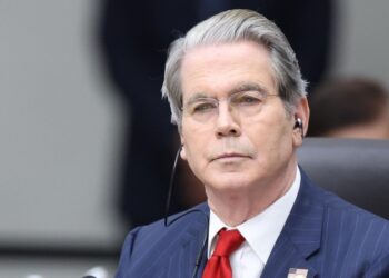 Министр финансов США заявил, что негативный эффект от шатдауна усиливается