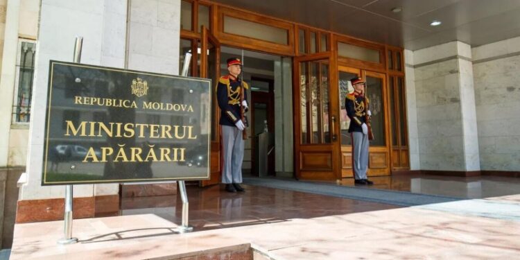 Молдавия использовала на учениях израильские гаубицы ATMOS 2000