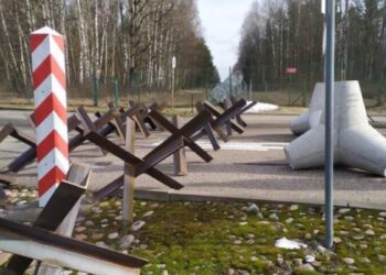 Польша откроет два КПП на границе с Белоруссией