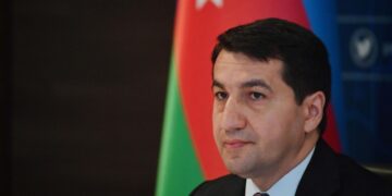 Помощник Алиева обсудил с делегацией НАТО мирный процесс Баку и Еревана