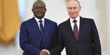 Посол России рассказал о приглашении Путина посетить Гвинею-Бисау