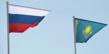 Россия и Казахстан обменялись нотами об учреждении генконсульства в Актау