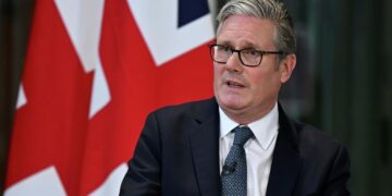 СМИ: экс-министр ЖКХ Рэйнер готовится составить конкуренцию Стармеру