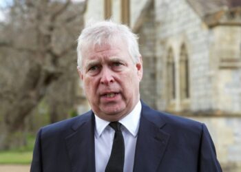 СМИ: принц Эндрю переедет из Виндзора в начале следующего года