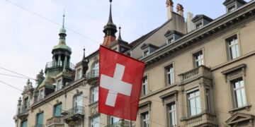 СМИ: Швейцария добилась снижения пошлин от США необычным способом