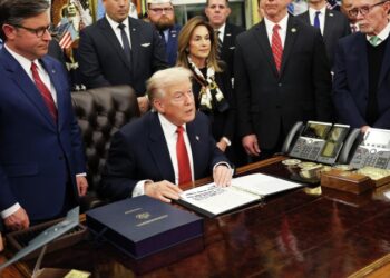 СМИ: Трамп готов утвердить санкции против России при одном условии