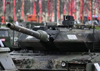 СМИ: Украина отказалась от танков Leopard