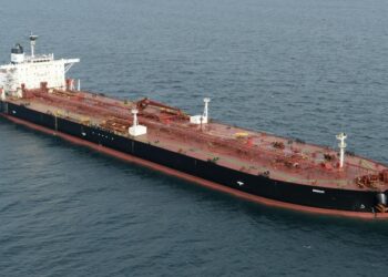 СМИ: в ЕС обсудят новые санкции против танкеров «с нефтью из России»