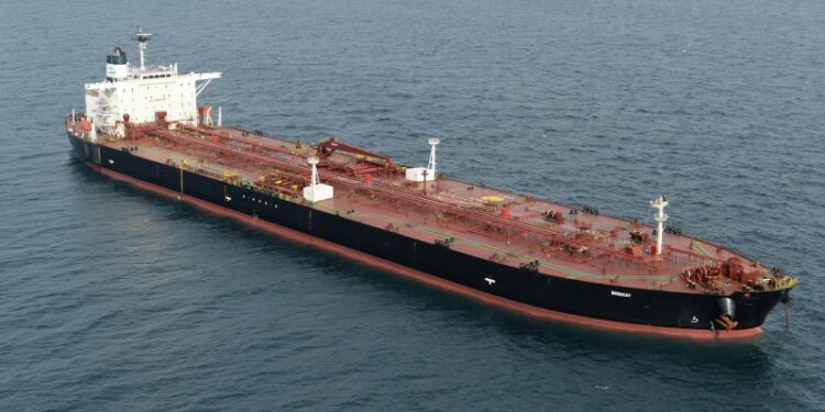 СМИ: в ЕС обсудят новые санкции против танкеров «с нефтью из России»