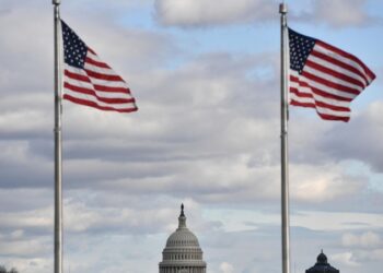 США продолжат поиск возможностей для переговоров по Украине, заявил Уитакер