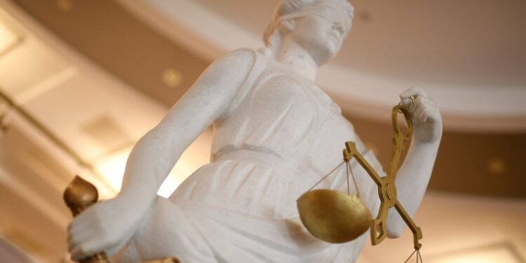 Суд приговорил кубинца к 17 годам колонии за 34 преступления