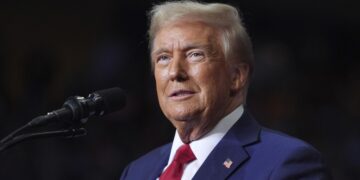 Трамп намерен добиться для республиканцев дополнительных мест в конгрессе