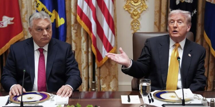 Трамп подтвердил выбор Будапешта для встречи с Путиным, считает Пушков