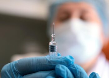 Ученые сообщили о новом вирусе, угрожающем миру сильнее, чем COVID-19