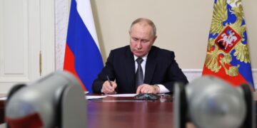 В Кремле ответили на вопрос о встрече Путина с представителями армии США