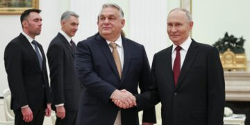 В Москве завершилась встреча Путина и Орбана