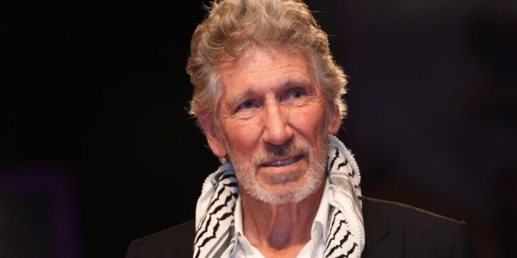 Воевать на Украине скоро будет некому, заявил Роджер Уотерс