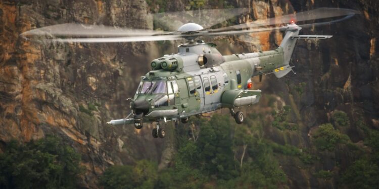 Вучич обсудил с Макроном возможность сборки вертолетов Airbus в Сербии