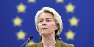 Захарова пошутила о возможной замене главы ЕК искусственным интеллектом