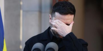 Экс-депутат Рады рассказал, чем обернется отказ Зеленского от плана США