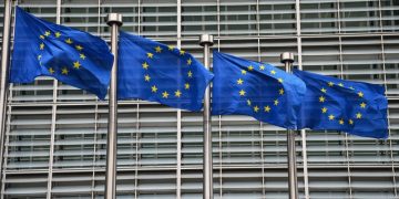 ЕС разослал в постпредства инструкции по общению с российскими дипломатами