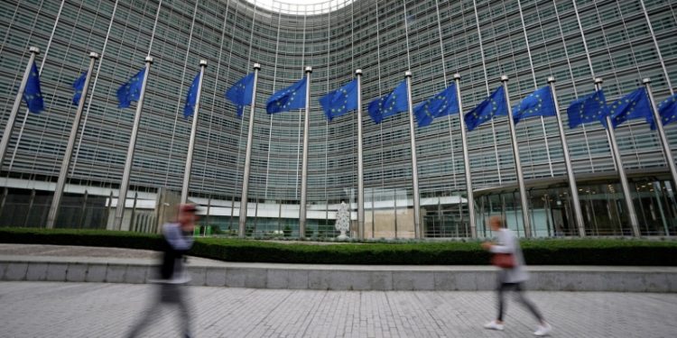 Euractiv: ЕС профинансирует разработку перехватчиков гиперзвуковых ракет