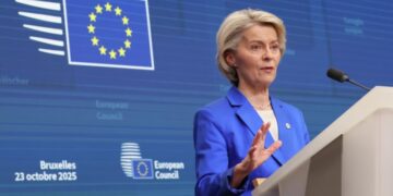 Глава ЕК анонсировала юридические предложения по финансированию Украины