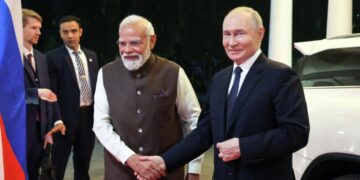 Индия занимает не нейтральную позицию, заявил Моди