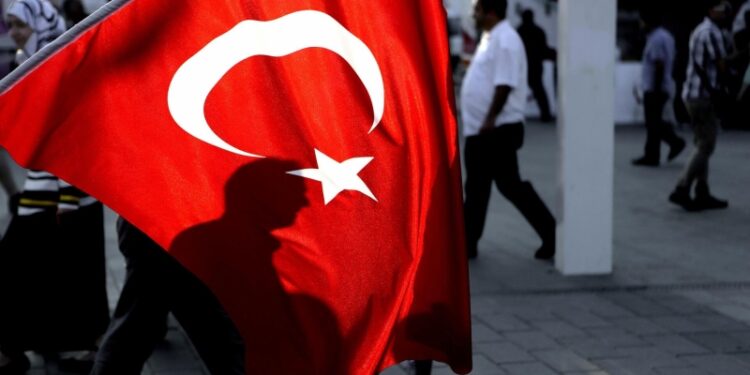 Источник: турецкие и венгерские силовики участвуют в закрытом заседании