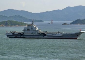 Китайские военные обвинили Японию в создании помех во время учений