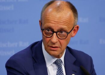 Критика Израиля не должна стать поводом для антисемитизма, заявил Мерц