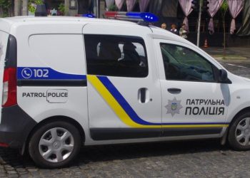 На Украине мэр города избила секретаря горсовета, сообщают СМИ