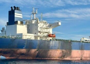 Песков назвал атаку на танкеры в Турции посягательством на суверенитет