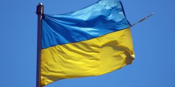 Португальский экс-разведчик сравнил Украину с «Аль-Каидой»* из-за терактов