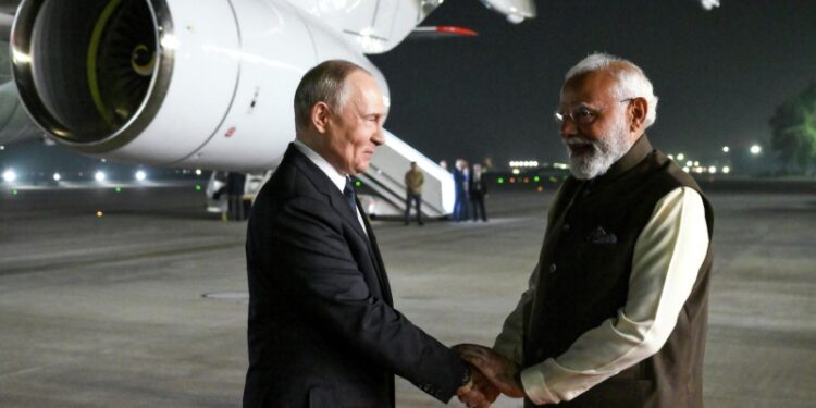 Путин и Моди прибыли в резиденцию премьера Индии