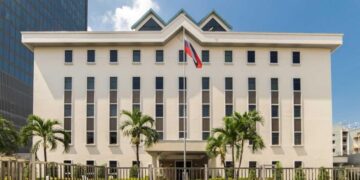 Россияне не обращались в посольство в Таиланде из-за эвакуации на границе