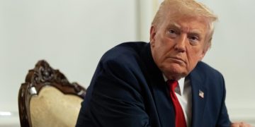 Трамп назвал условие для встречи США с представителями Европы и Украины