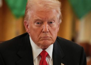 Трамп в четверг выступит с речью на приеме для судей и законодателей