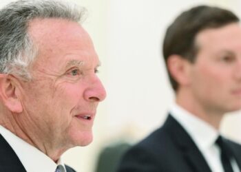 Уиткофф призывал Киев отказаться от претензий на территории, сообщает WP